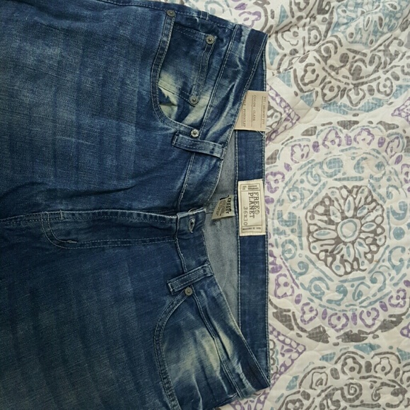 Free Planet - Picture 3 of 4